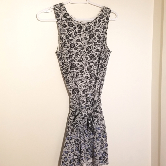 Petite White & Blue Floral Dress - Picture 1 of 6